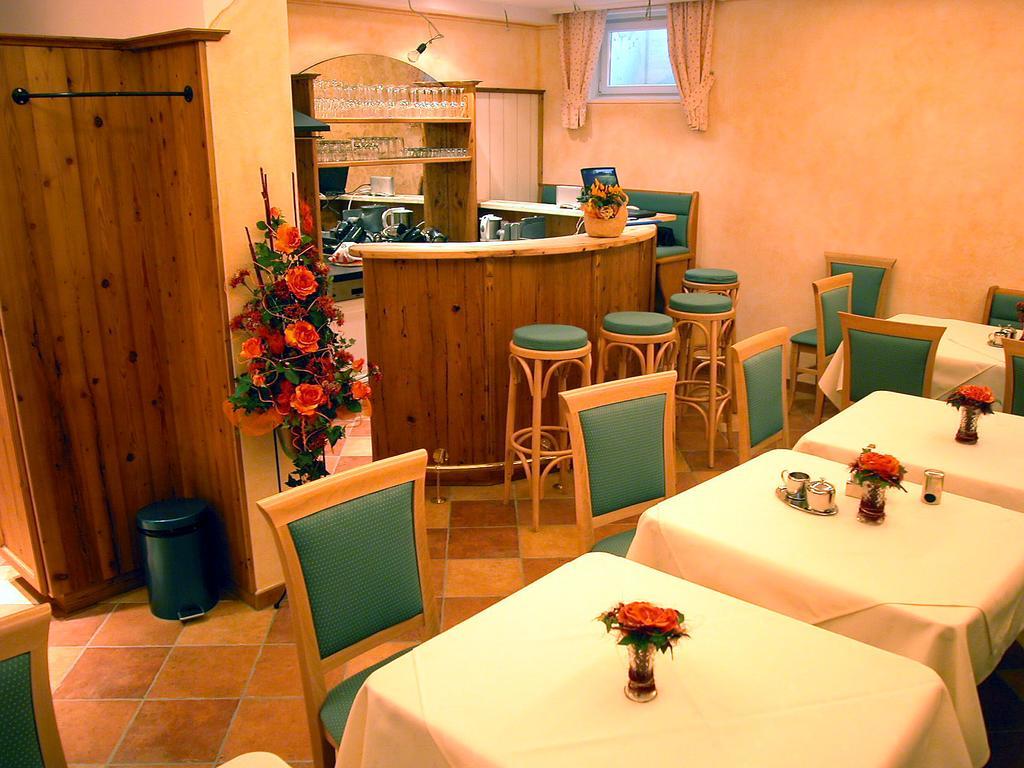 Pension Hiesel-Villa Untersbergblick Anthering Phòng bức ảnh