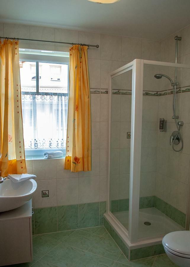 Pension Hiesel-Villa Untersbergblick Anthering Ngoại thất bức ảnh