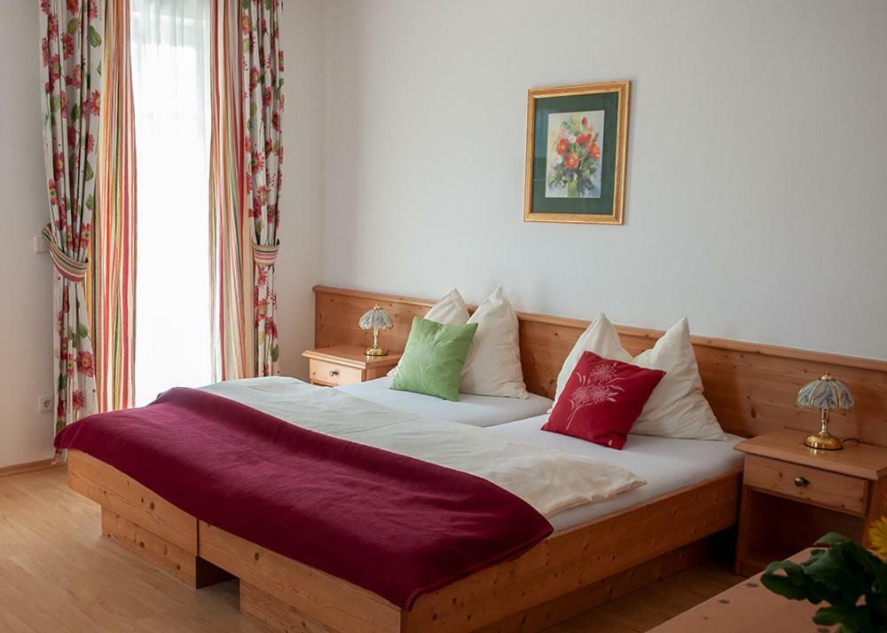 Pension Hiesel-Villa Untersbergblick Anthering Ngoại thất bức ảnh