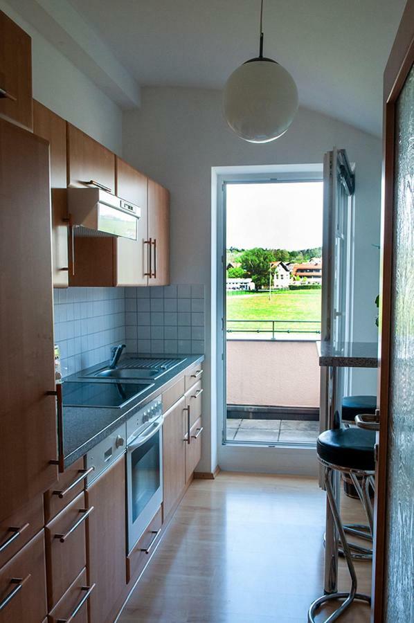 Pension Hiesel-Villa Untersbergblick Anthering Ngoại thất bức ảnh