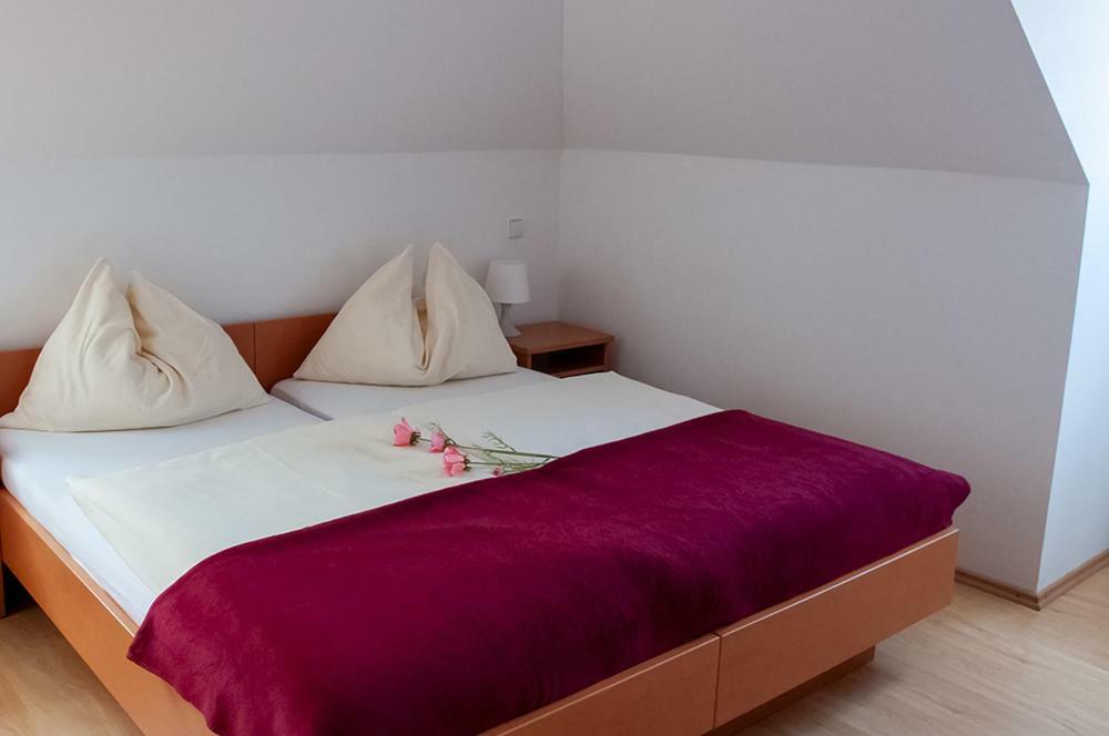 Pension Hiesel-Villa Untersbergblick Anthering Ngoại thất bức ảnh