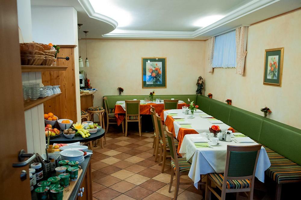 Pension Hiesel-Villa Untersbergblick Anthering Ngoại thất bức ảnh